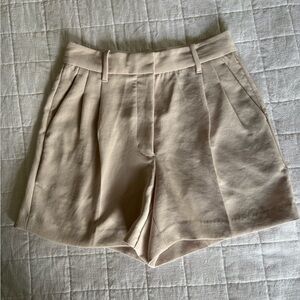 Aritzia Wilfred Effortless Shorts